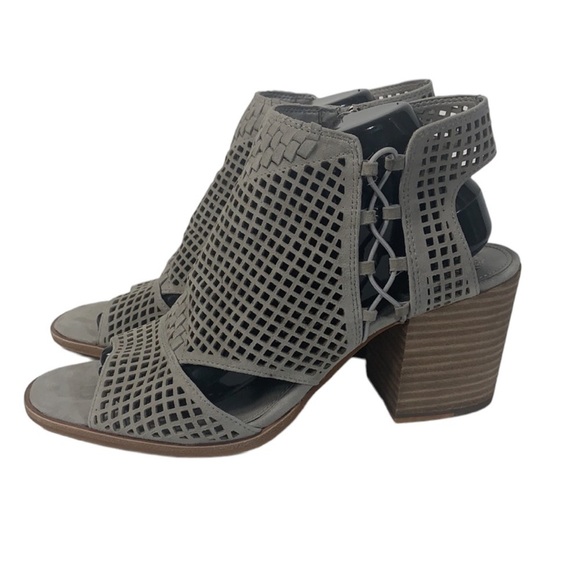 - NWOB Grey Vince Camuto Kampbell Mesh Cutout Bootie - Picture 3 of 11